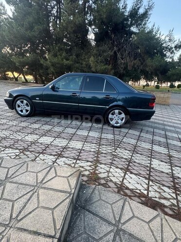 Mercedes C 240 1997, 324,000 km - 2.4 l - Cəlilabad