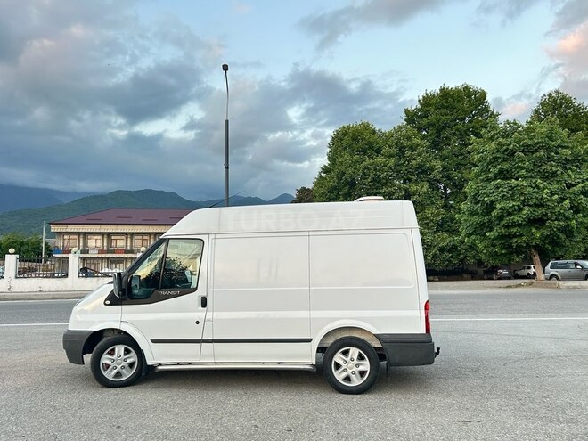 Ford Transit 2009, 237,056 km - 2.2 l - İsmayıllı