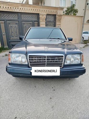 Mercedes E 220 1993, 307,100 km - 2.2 l - Bakı