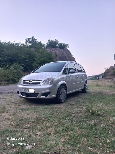 Opel Meriva-1