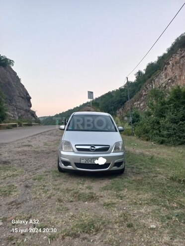 Opel Meriva-2