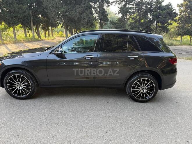 Mercedes GLC 300 4MATIC 2021, 67,000 km - 2.0 l - Bakı