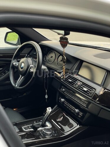 BMW 528 2015, 220,000 km - 2.0 l - Zaqatala