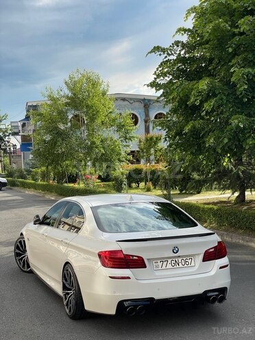 BMW 528 2015, 220,000 km - 2.0 l - Zaqatala