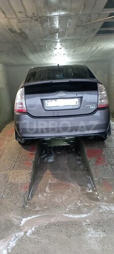 Toyota Prius-2