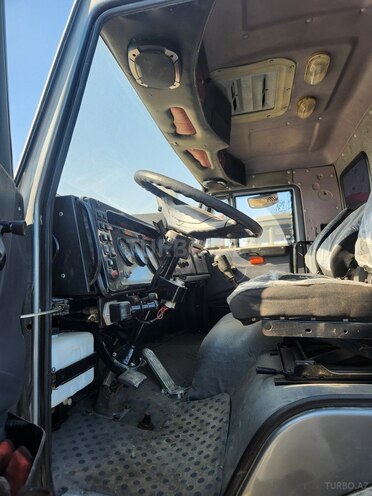KamAz 54112 2002, 100,000 km - 11.0 l - Bakı