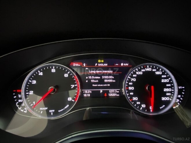 Audi A6-10