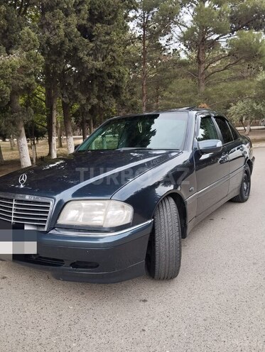 Mercedes C 220 1996, 330,000 km - 2.2 л - Sumqayıt