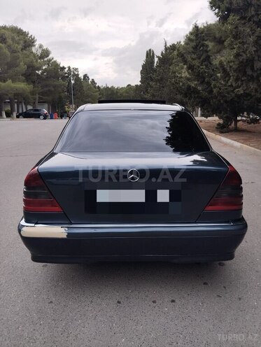Mercedes C 220 1996, 330,000 km - 2.2 л - Sumqayıt