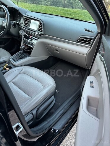 Hyundai Elantra 2019, 119,389 km - 2.0 l - Bakı