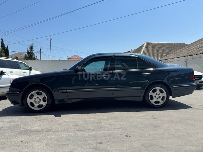 Mercedes E 270 2001, 575,500 km - 2.7 л - Bakı