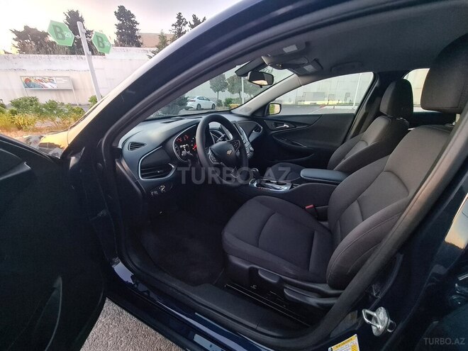 Chevrolet Malibu 2017, 27,300 km - 1.5 l - Bakı