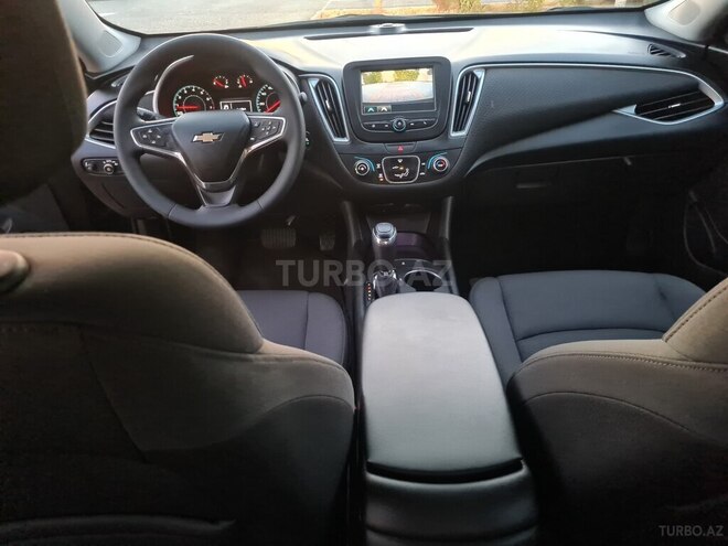 Chevrolet Malibu 2017, 27,300 km - 1.5 l - Bakı
