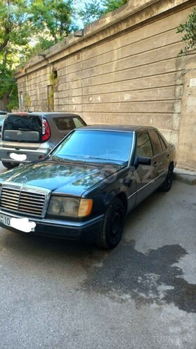 Mercedes E 230 1990, 250,000 km - 2.3 l - Bakı