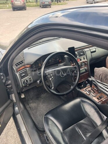 Mercedes C 220 d 1999, 277,777 km - 2.2 л - Ağdam