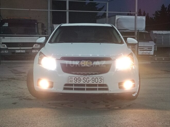 Chevrolet Cruze-8