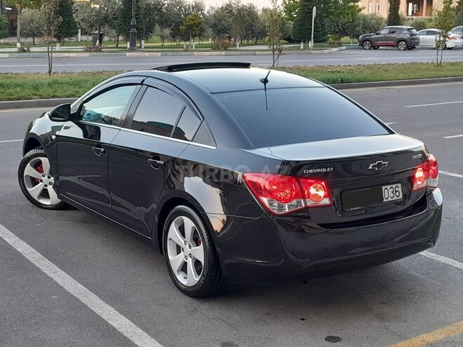 Chevrolet Cruze 2011, 235,000 km - 1.8 l - Sumqayıt