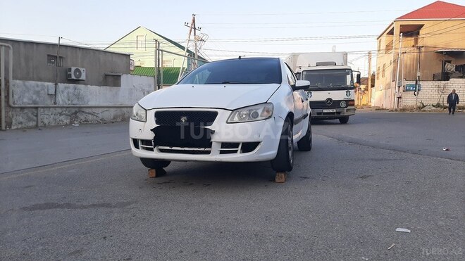 Iran Khodro Runna 2013, 350,000 km - 1.6 l - Bakı