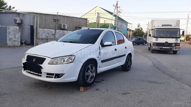 Iran Khodro Runna 2013, 350,000 km - 1.6 l - Bakı