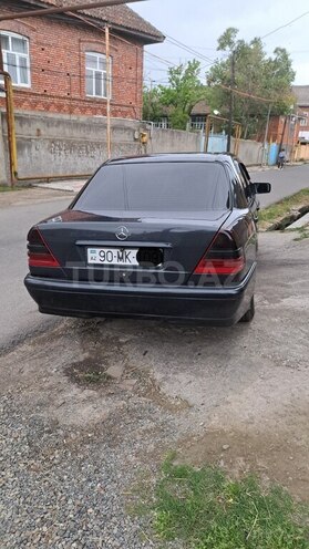 Mercedes C 200 d 2000, 527,000 km - 2.2 l - Lənkəran