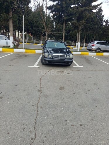 Mercedes E 230 1995, 382,000 km - 2.3 l - Bakı