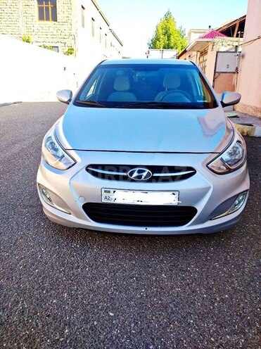 Hyundai Accent 2015, 198,000 km - 1.6 l - Naxçıvan