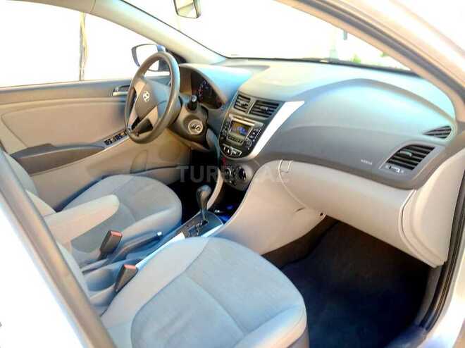 Hyundai Accent 2015, 198,000 km - 1.6 l - Naxçıvan