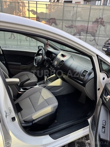 Kia Forte 2015, 225,308 km - 1.8 l - Bakı