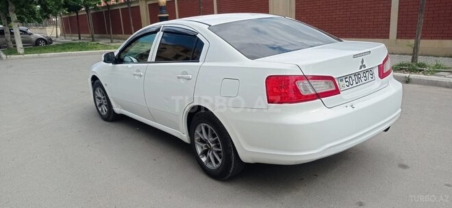 Mitsubishi Galant 2010, 218,472 km - 2.4 l - Gəncə