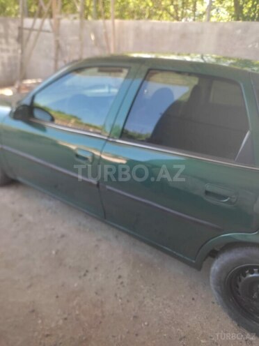 Opel Vectra 1996, 328,000 km - 1.6 l - Neftçala