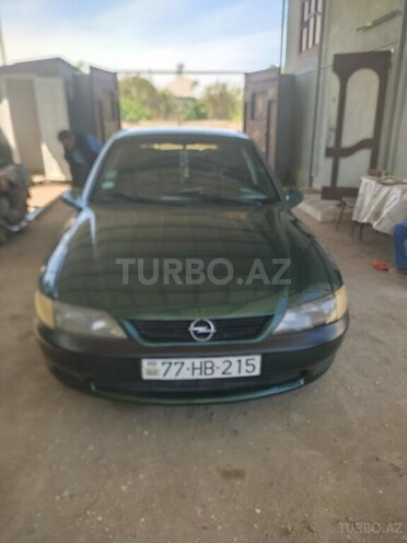 Opel Vectra 1996, 328,000 km - 1.6 l - Neftçala