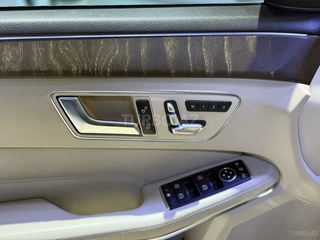 Mercedes E 250 2013, 196,500 km - 2.0 l - Bakı