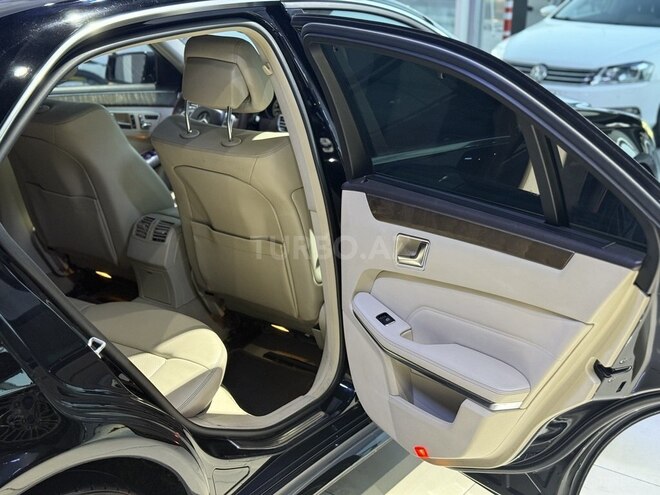 Mercedes E 250 2013, 196,500 km - 2.0 l - Bakı