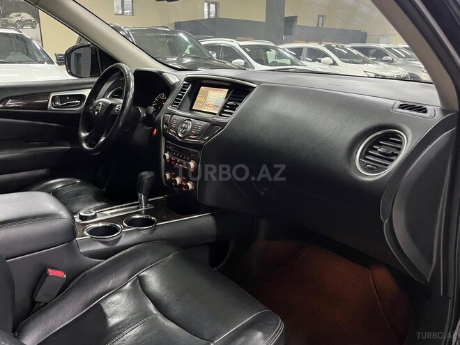 Nissan Pathfinder 2012, 281,915 km - 3.5 l - Sumqayıt