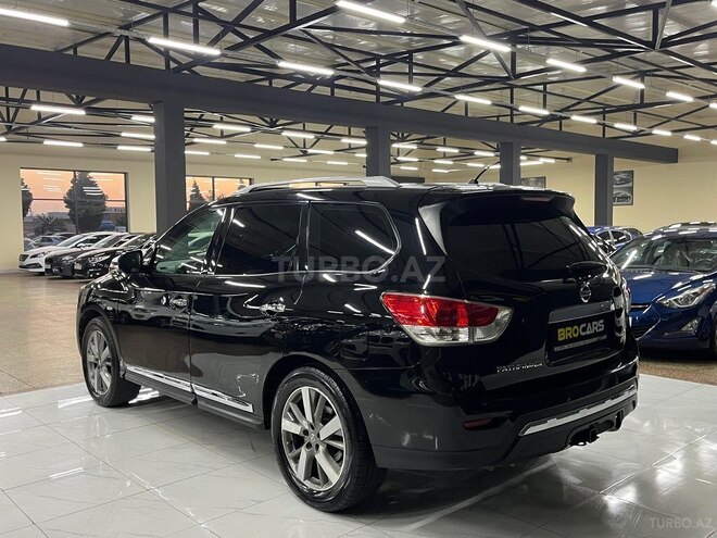 Nissan Pathfinder 2012, 281,915 km - 3.5 l - Sumqayıt