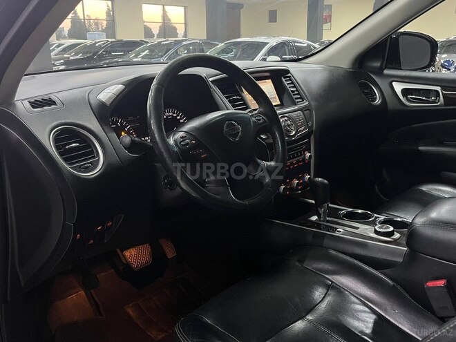 Nissan Pathfinder 2012, 281,915 km - 3.5 l - Sumqayıt