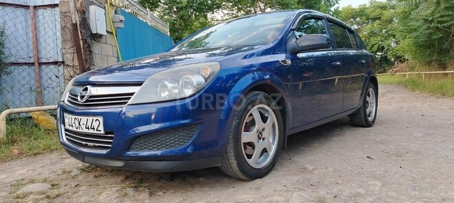 Opel Astra 2009, 325,325 km - 1.4 l - Masallı
