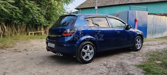 Opel Astra 2009, 325,325 km - 1.4 l - Masallı