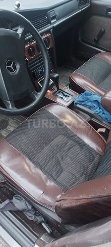 Mercedes 190 1991, 330,000 km - 2.0 l - Bakı