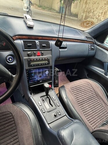 Mercedes E 230 1995, 630,000 km - 2.3 l - Bakı