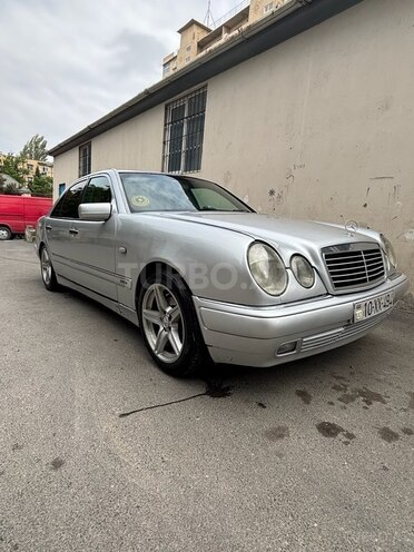 Mercedes E 230 1995, 630,000 km - 2.3 l - Bakı