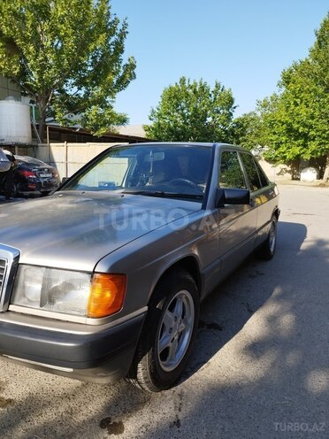 Mercedes 190 1989, 203,000 km - 2.0 l - Bakı