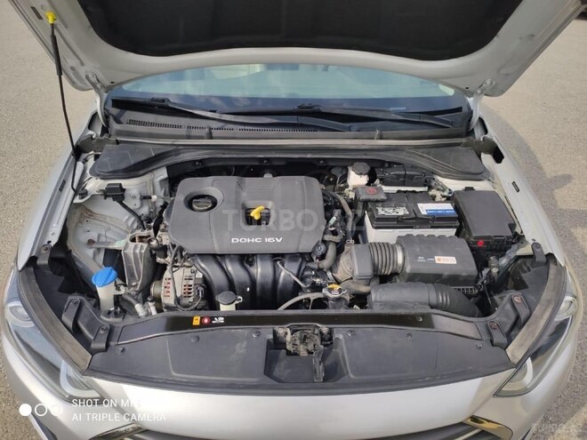 Hyundai Elantra 2017, 140,000 km - 2.0 l - Şirvan