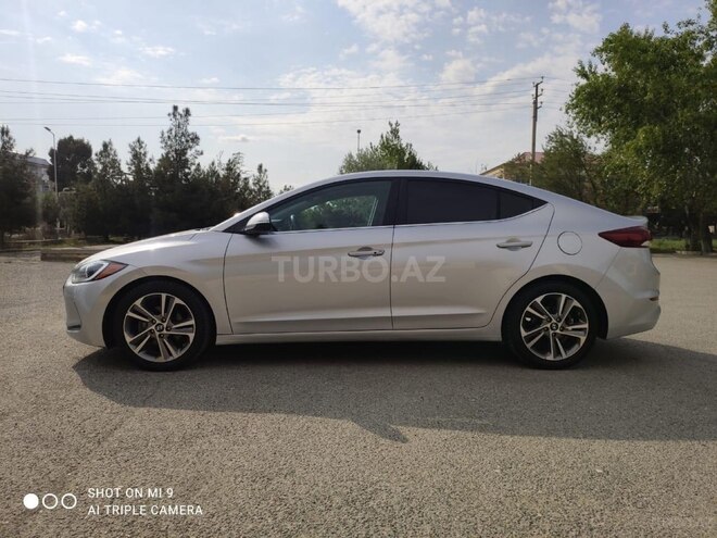 Hyundai Elantra 2017, 140,000 km - 2.0 l - Şirvan