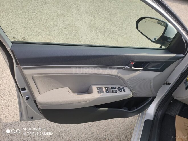 Hyundai Elantra 2017, 140,000 km - 2.0 l - Şirvan