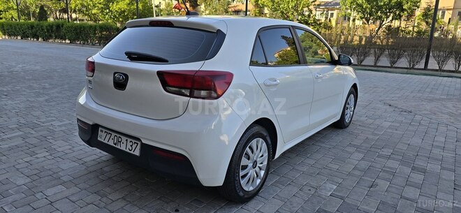 Kia Rio 2018, 85,642 km - 1.6 l - Bakı