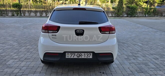 Kia Rio 2018, 85,642 km - 1.6 l - Bakı