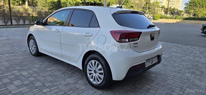 Kia Rio 2018, 85,642 km - 1.6 l - Bakı