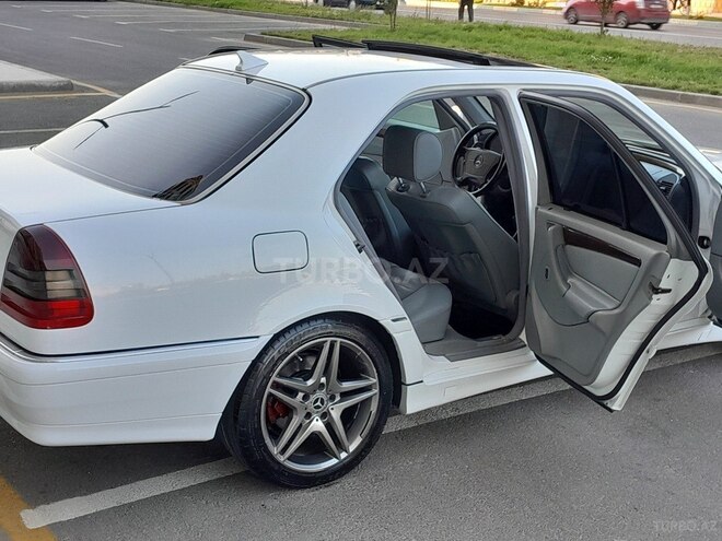 Mercedes C 230 1999, 248,000 km - 2.3 l - Sumqayıt