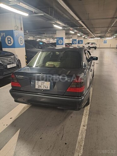 Mercedes C 200 1998, 230,000 km - 2.0 l - Bakı